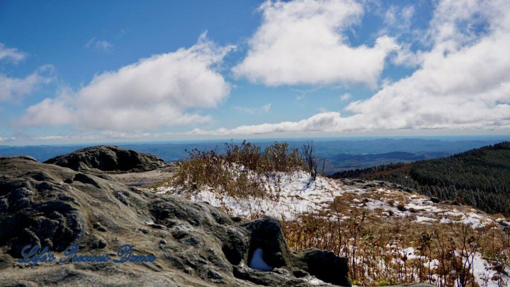 Landscape view from the top of Black Balsam Knob