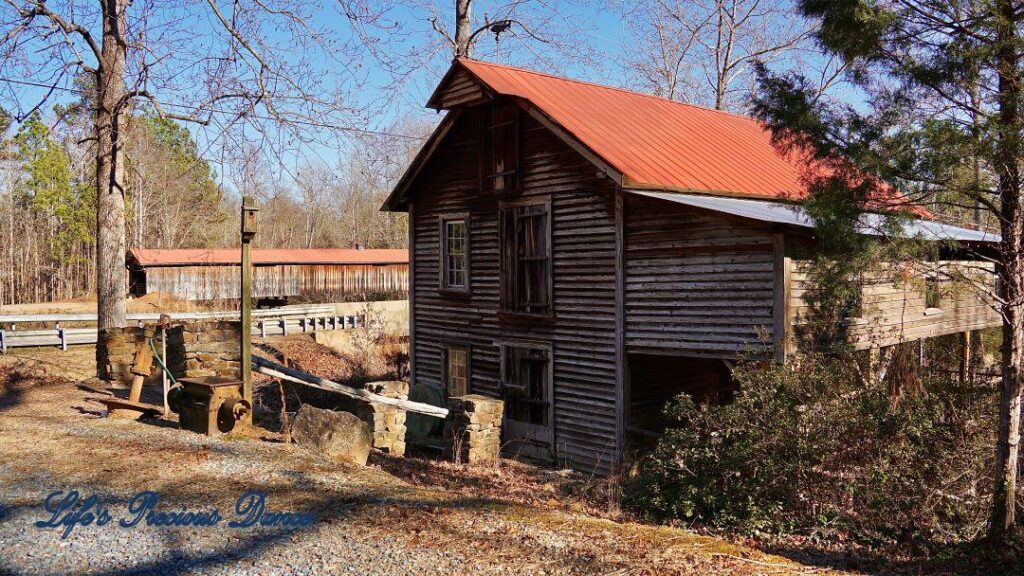 Side view of Ole Gilliam MIll. Covered bridge in the background