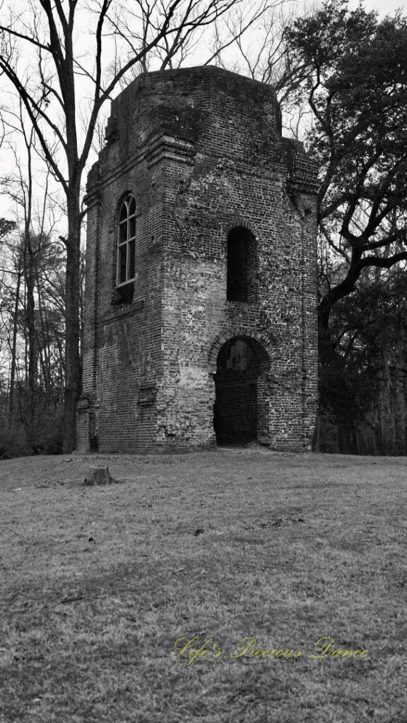 Black and white of the remaining bell tower ruins at Colonial Dorchester State Historic Site