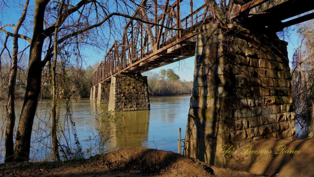 Close up of an old train trestle spanning the Broad RIver.