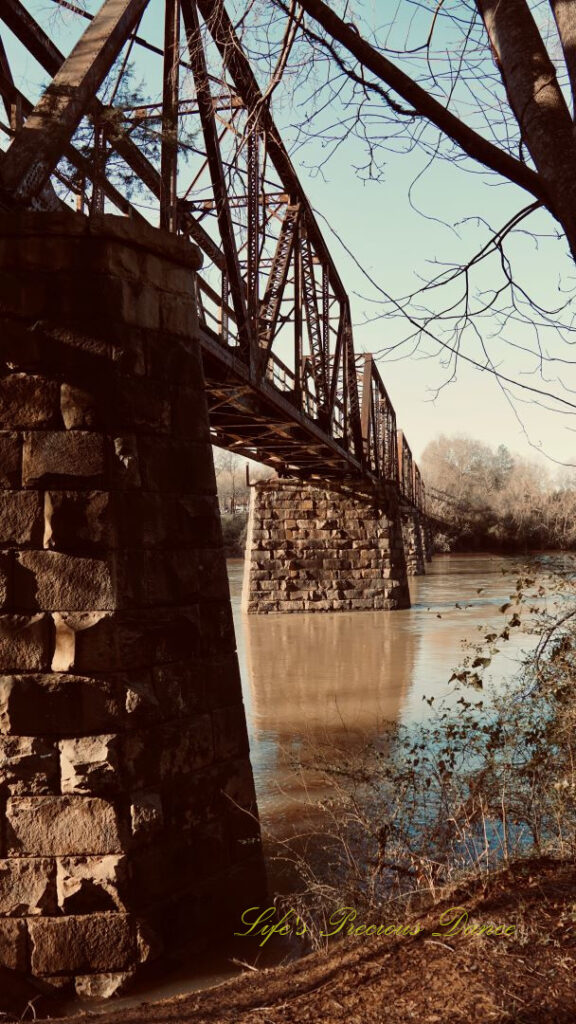 Close up of an old train trestle spanning the Broad RIver.