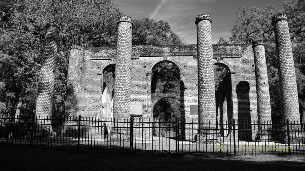 Black and white view of the front of the Old Sheldon Church Ruins.