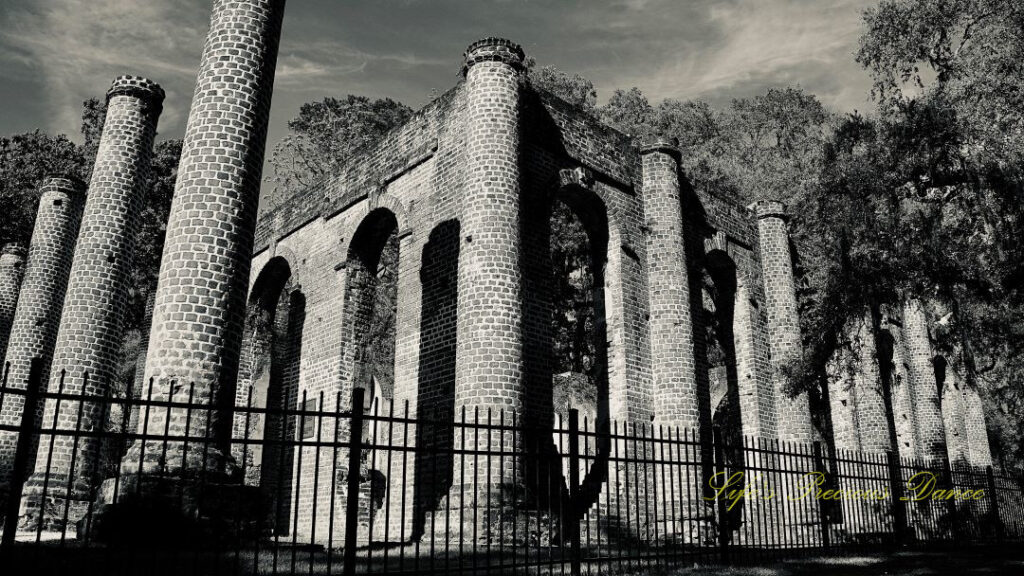 Black and white side view of the Old Sheldon Church Ruins.