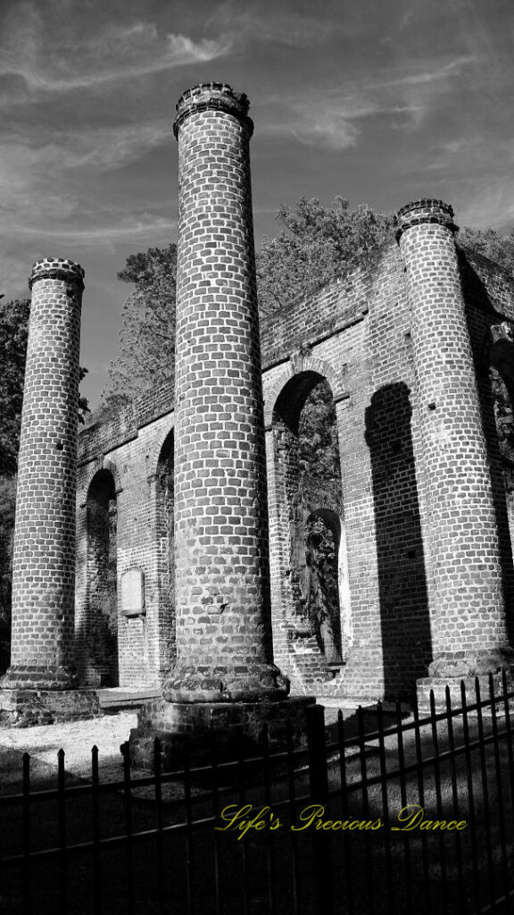 Black and white side view of the Old Sheldon Church Ruins.