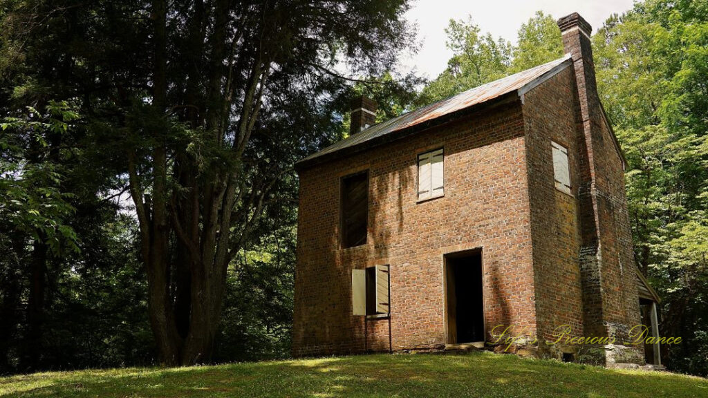 Rear view of the WIlliams Richard House at Oconee Station State Historic Site.